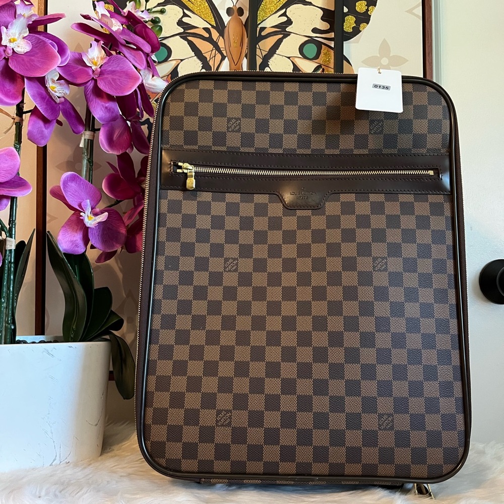 ❤️SOLD🔥LV DAMIER 45 Luggage bag